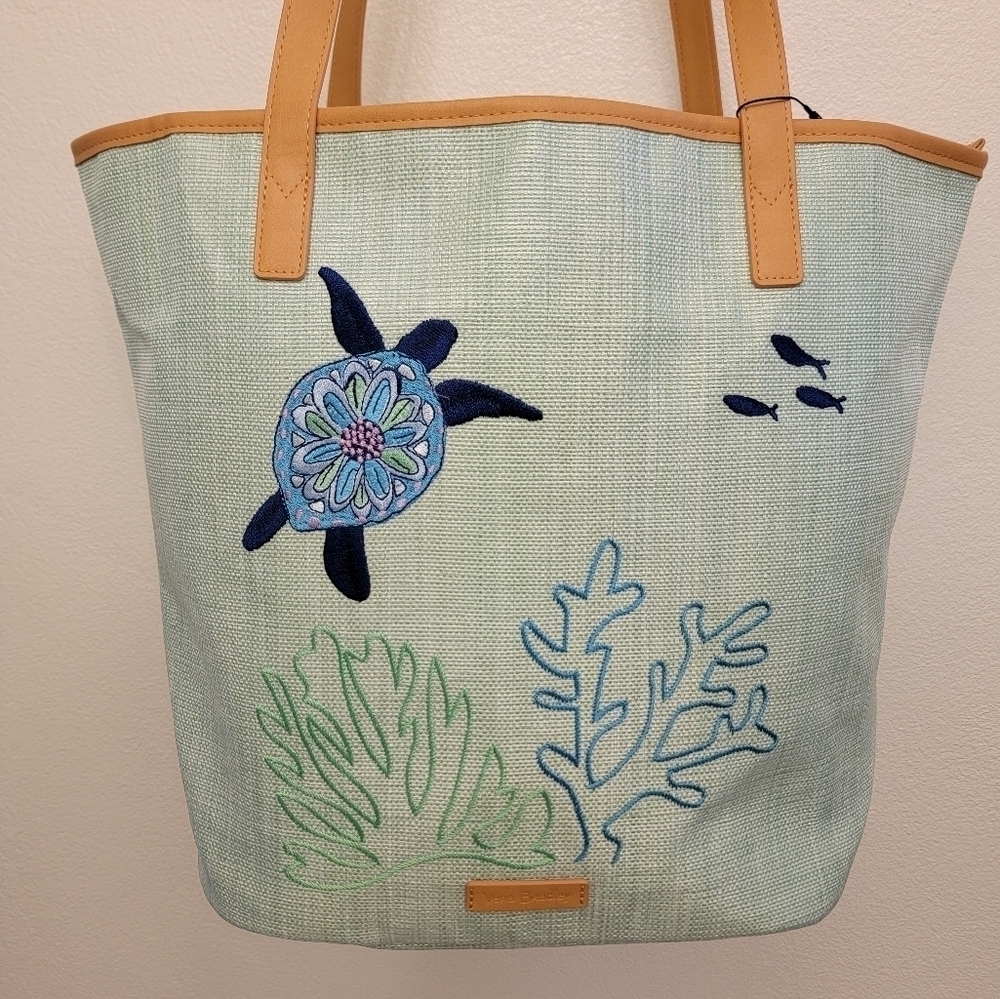 NWT Vera Bradley Straw Bucket Tote - Picture 2 of 6